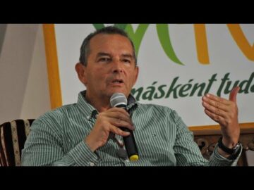 [ID: 0QBTL18dMMY] Youtube Automatic