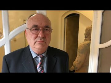 [ID: Ecd2VpFVekQ] Youtube Automatic