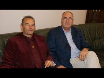 [ID: OxFCGLRDKAw] Youtube Automatic