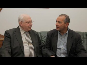 [ID: qfHnbD7uhic] Youtube Automatic