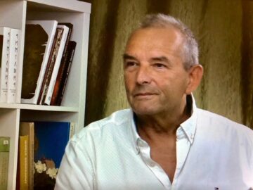 [ID: R5z5NwSi5-k] Youtube Automatic