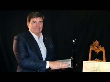 [ID: UsIctvqg9NE] Youtube Automatic