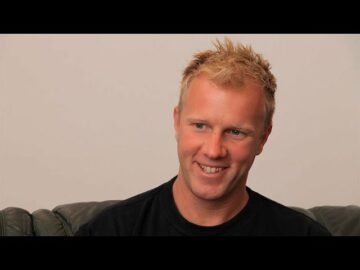 [ID: Y-9Waf5d-vE] Youtube Automatic