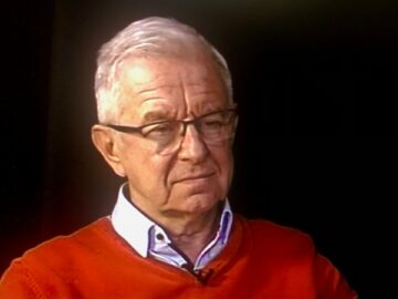 Magán: [ID: Hk4V0mXYJH0] Youtube Automatic