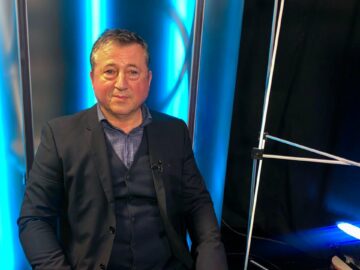 Magán: [ID: __Rjw3FeP60] Youtube Automatic