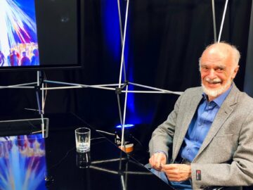 Magán: [ID: aJlPr81hH0M] Youtube Automatic