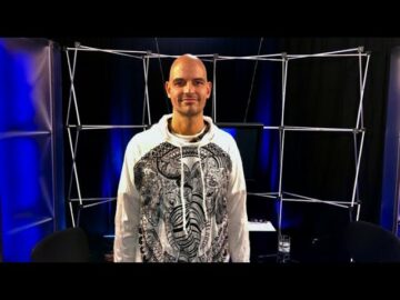 Magán: [ID: R8BK1COhmCI] Youtube Automatic