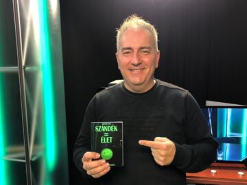 Magán: [ID: iB5hnDqm4uU] Youtube Automatic