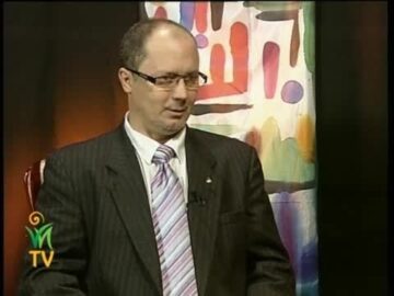 Magán: [ID: Y_h-DEpiHxM] Youtube Automatic