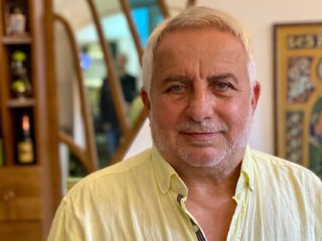 Magán: [ID: dzr4RSePAXk] Youtube Automatic