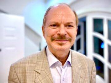 Magán: [ID: pz1Jvkrv7Rw] Youtube Automatic