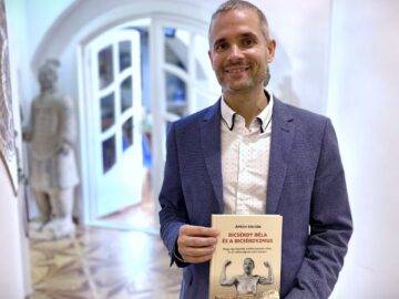 Magán: [ID: fNu0CgNS3kc] Youtube Automatic