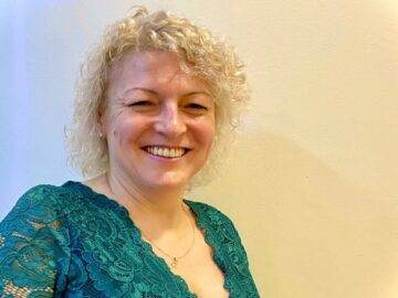 Magán: [ID: _jCZBh5G_JY] Youtube Automatic