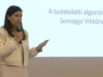 Magán: [ID: MaMW4tgDxjo] Youtube Automatic