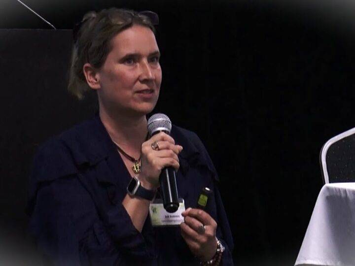 Magán: [ID: vtrsYP5efRQ] Youtube Automatic