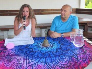 Magán: [ID: UFFYopIDSo4] Youtube Automatic