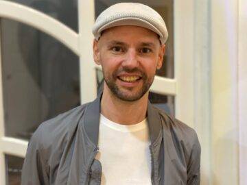 Magán: [ID: A9kSIeFBkXQ] Youtube Automatic