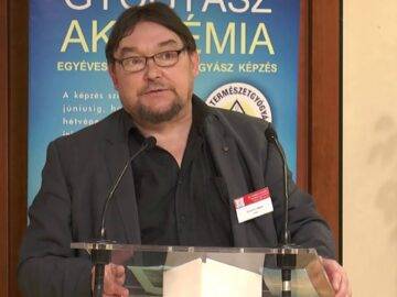 Magán: [ID: bJbJtMeV0Zo] Youtube Automatic