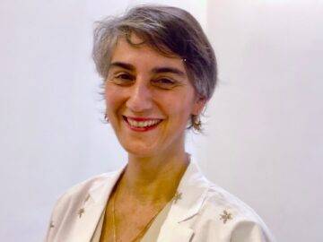 Magán: [ID: EGOXBnAGRoI] Youtube Automatic