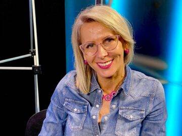 Magán: [ID: -fFYX98bg0s] Youtube Automatic