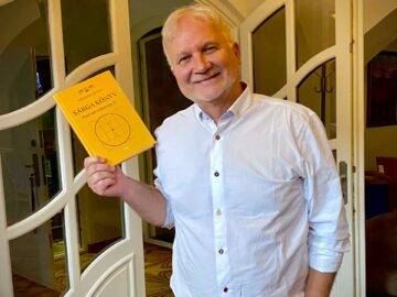 Magán: [ID: aLh8-TH4Y5E] Youtube Automatic