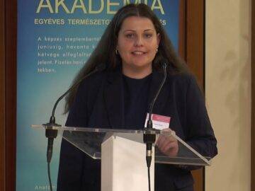 Magán: [ID: OfhGbPQU_Bs] Youtube Automatic