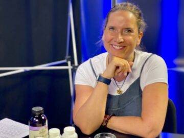 Magán: [ID: WmE3fEWXZL4] Youtube Automatic