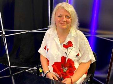 Magán: [ID: V8l6YcgJYNs] Youtube Automatic