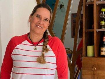 Magán: [ID: 7umQ-c3aeZg] Youtube Automatic