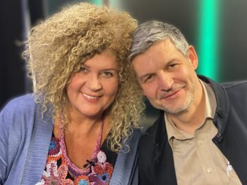 Magán: [ID: F60VOzAvIBc] Youtube Automatic