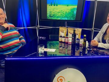 Magán: [ID: YuPdh203pns] Youtube Automatic