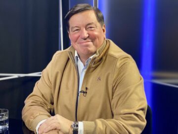 Magán: [ID: 1YWHchonxGc] Youtube Automatic