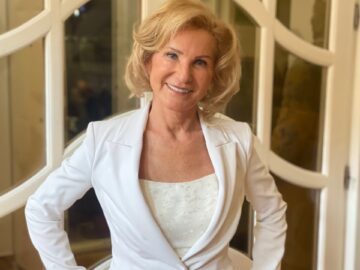 Magán: [ID: kMy0ZfUqDrg] Youtube Automatic