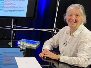 Magán: [ID: bH7xIyBOMaI] Youtube Automatic