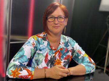 Magán: [ID: DIzOQFJmqHw] Youtube Automatic