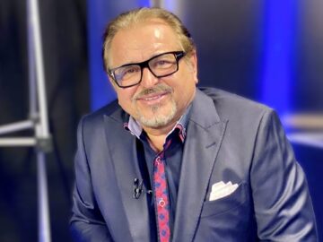 Magán: [ID: rfUlAqly7tc] Youtube Automatic