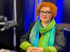 Magán: [ID: EcJ23iRuunk] Youtube Automatic