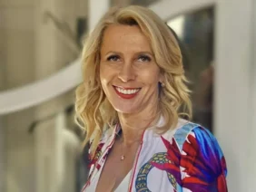 Magán: [ID: Ibd_nkOXucs] Youtube Automatic