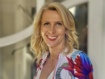 Magán: [ID: Ibd_nkOXucs] Youtube Automatic