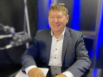 Magán: [ID: juQlZTgmIWU] Youtube Automatic