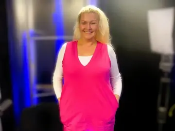 Magán: [ID: 1Eyt3YzQf7Y] Youtube Automatic