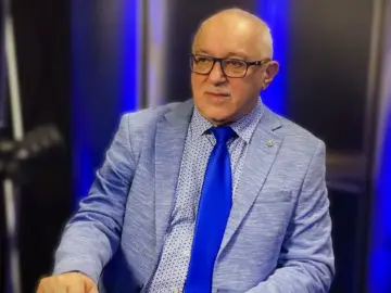 Magán: [ID: 5lvedgNKizc] Youtube Automatic