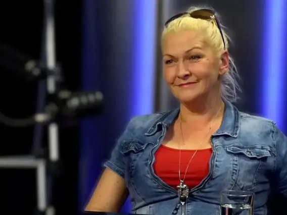 Magán: [ID: to2bwug72Q4] Youtube Automatic