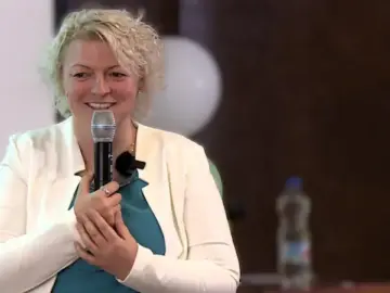 Magán: [ID: zJL6TKUxZTs] Youtube Automatic